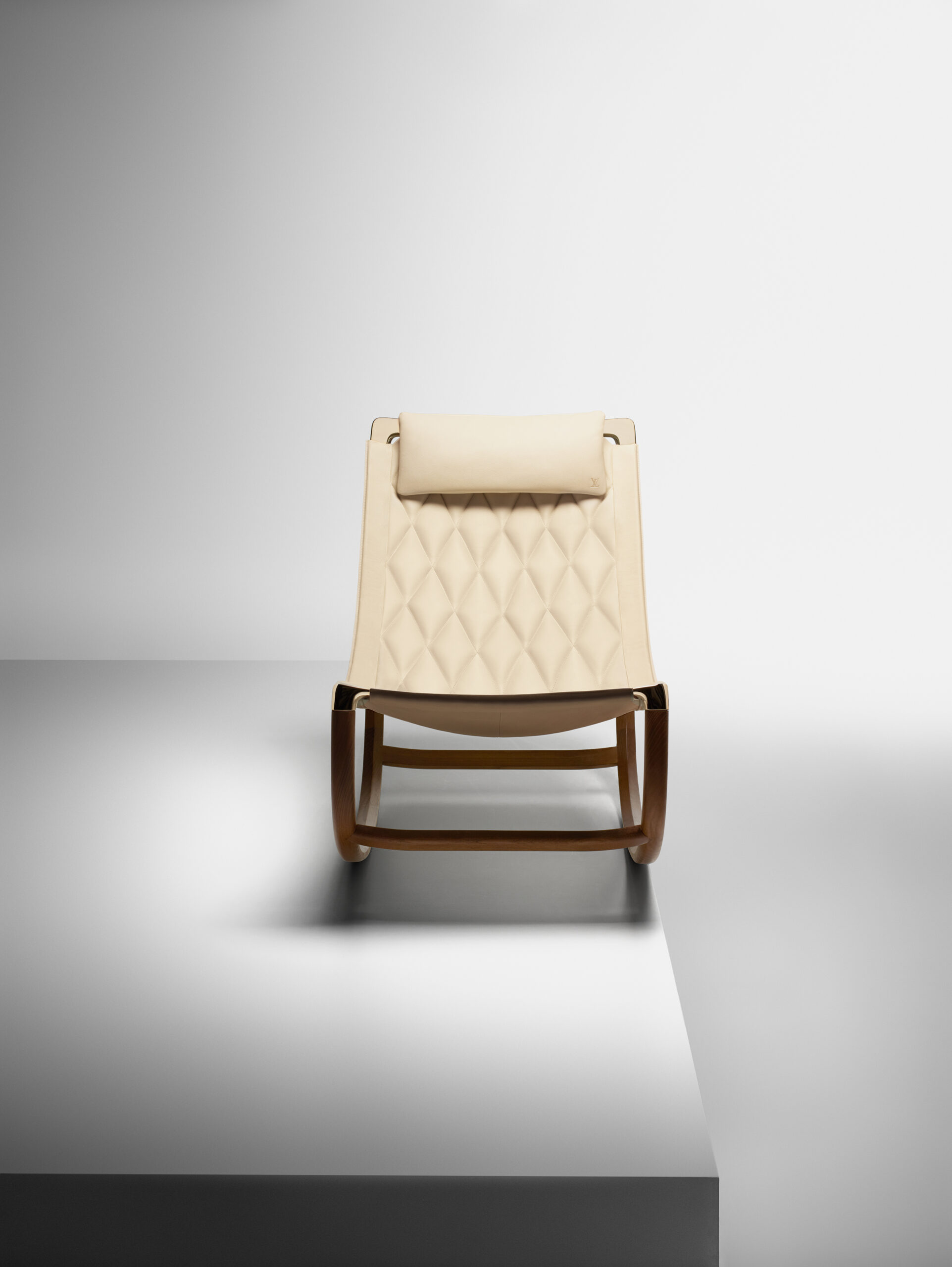 MW_LV_Lune_Chair_2017_001