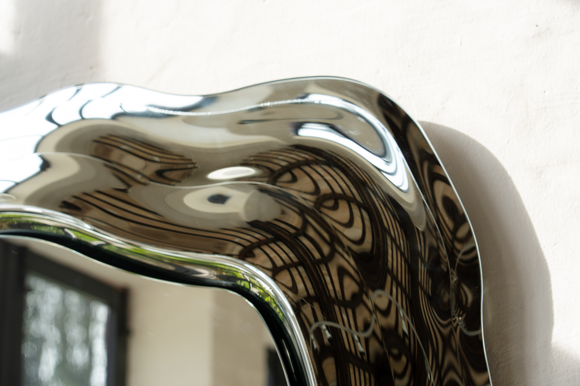 Fiam_Italia_Controvento_Still_Mirror_Details
